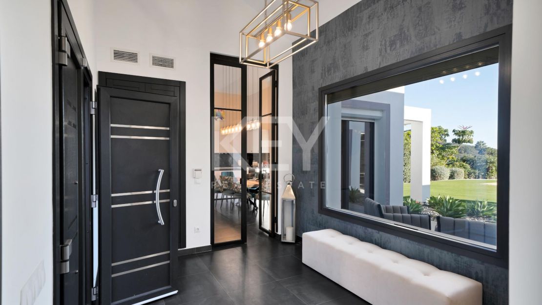 Новая роскошная вилла – уединение и панорамные виды в Монте Майор, Бенахавис