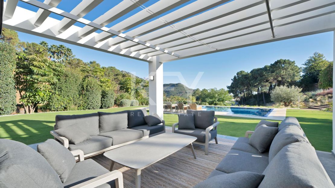 Новая роскошная вилла – уединение и панорамные виды в Монте Майор, Бенахавис