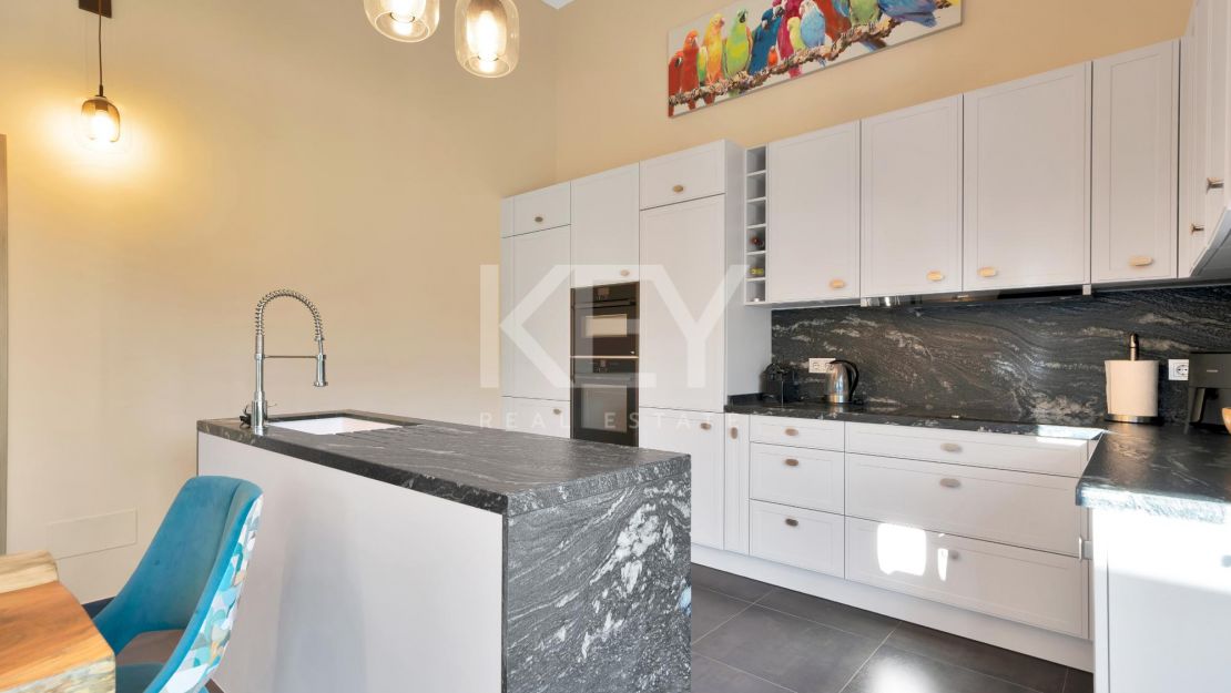 Новая роскошная вилла – уединение и панорамные виды в Монте Майор, Бенахавис