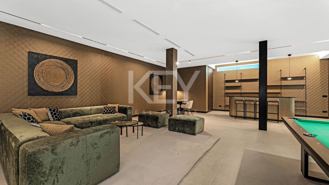 Sophisticated contemporary villa with panoramic views in El Madroñal, Benahavís