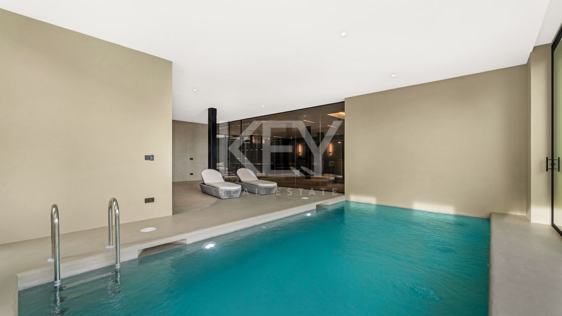 Ultra-modern villa with panoramic views in El Madroñal, Benahavís