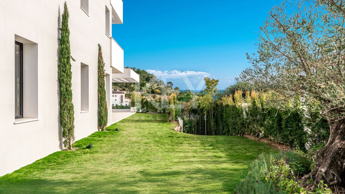 Ultra-modern villa with panoramic views in El Madroñal, Benahavís