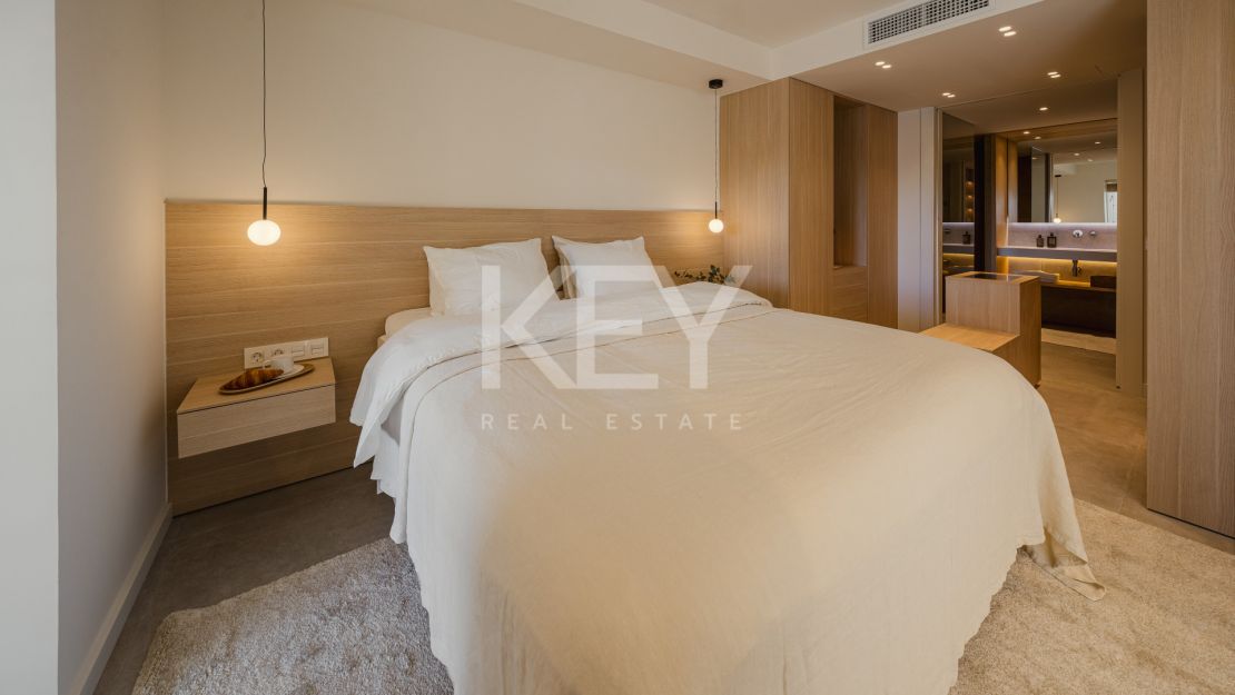 Стильная квартира на первом этаже с частным бассейном в Ла Серкилья, Нуэва Андалусия