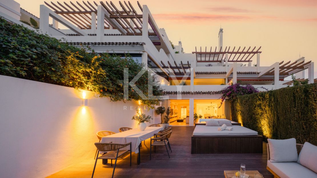 Стильная квартира на первом этаже с частным бассейном в Ла Серкилья, Нуэва Андалусия