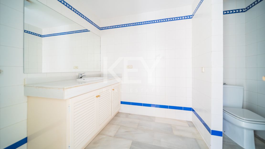 Investment renovation opportunity in privileged gated community of Sierra Blanca near to Cascada de Camoján, Marbella