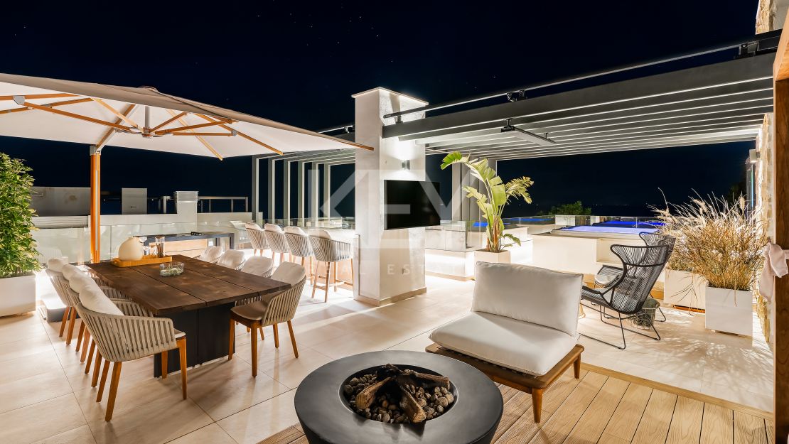 Современная роскошная вилла с панорамным видом на море в Сьерра-Бланка, Золотая Миля Марбельи