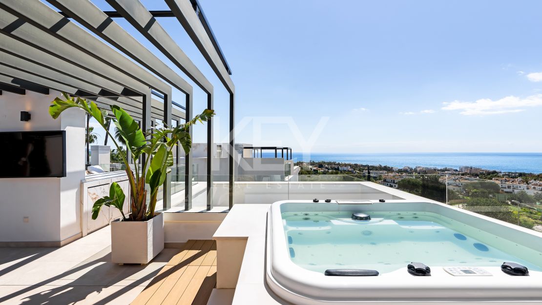 Современная роскошная вилла с панорамным видом на море в Сьерра-Бланка, Золотая Миля Марбельи