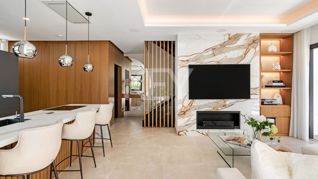 Современная роскошная вилла с панорамным видом на море в Сьерра-Бланка, Золотая Миля Марбельи