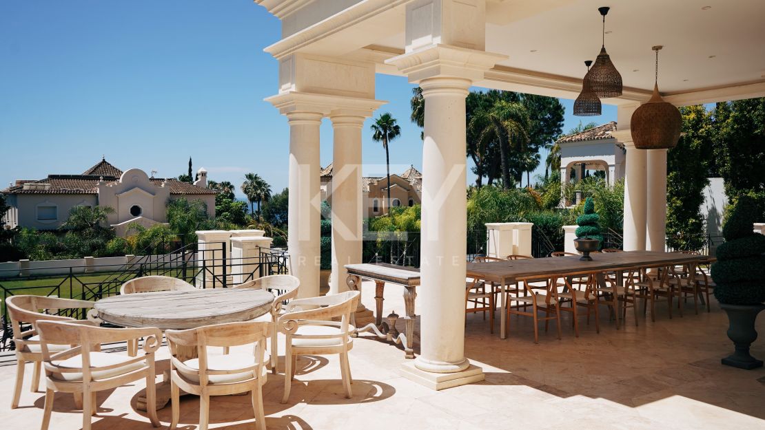 Величественная современная вилла с панорамными видами в Сьерра-Бланка, Золотая Миля Марбельи