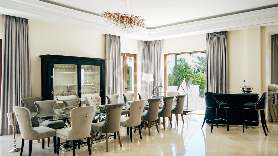 Величественная современная вилла с панорамными видами в Сьерра-Бланка, Золотая Миля Марбельи