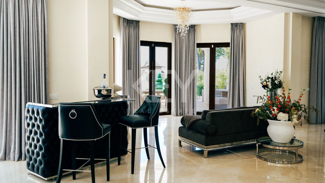 Величественная современная вилла с панорамными видами в Сьерра-Бланка, Золотая Миля Марбельи