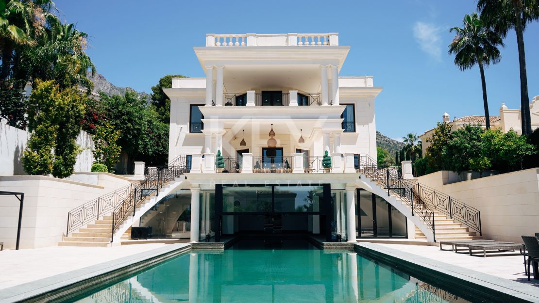 Majestic contemporary Villa offering unmatched luxury and panoramic views in Sierra Blanca, Marbella Golden Mile