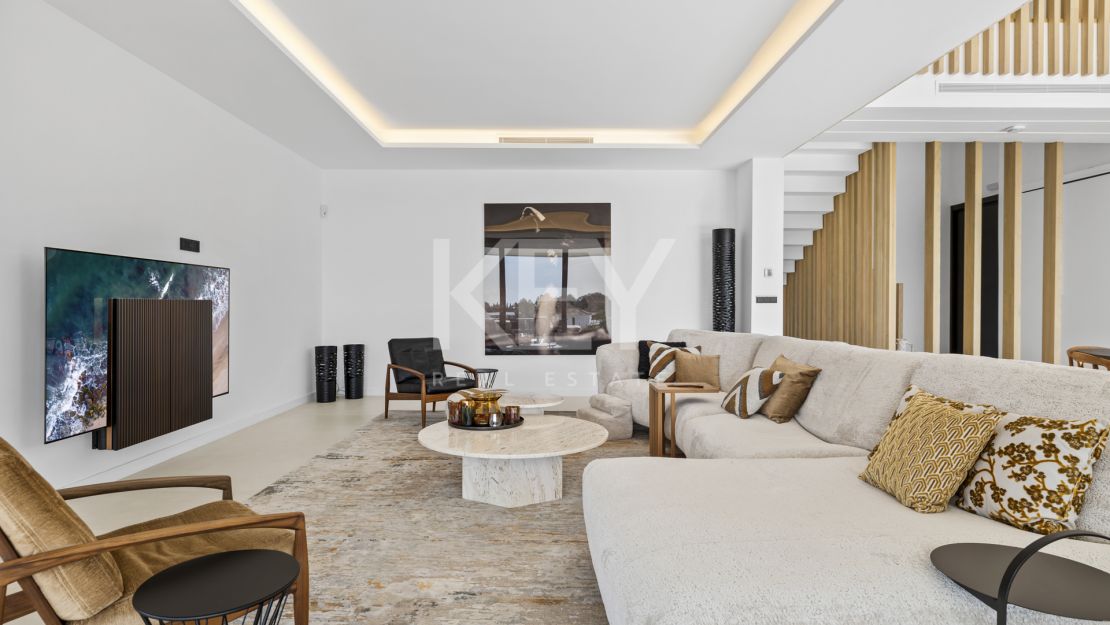 Villa contemporánea de nueva construcción – vida de lujo con vistas a la montaña en La Alquería, Benahavís