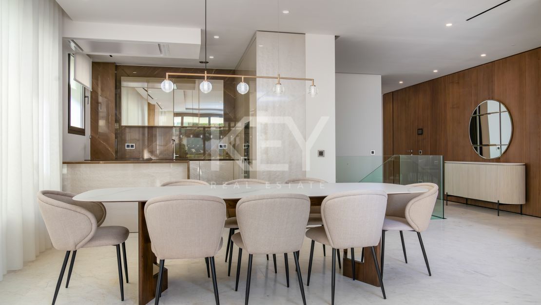 Luxurious ground-floor apartment in Epic Marbella by Fendi, Marbella Golden Mile