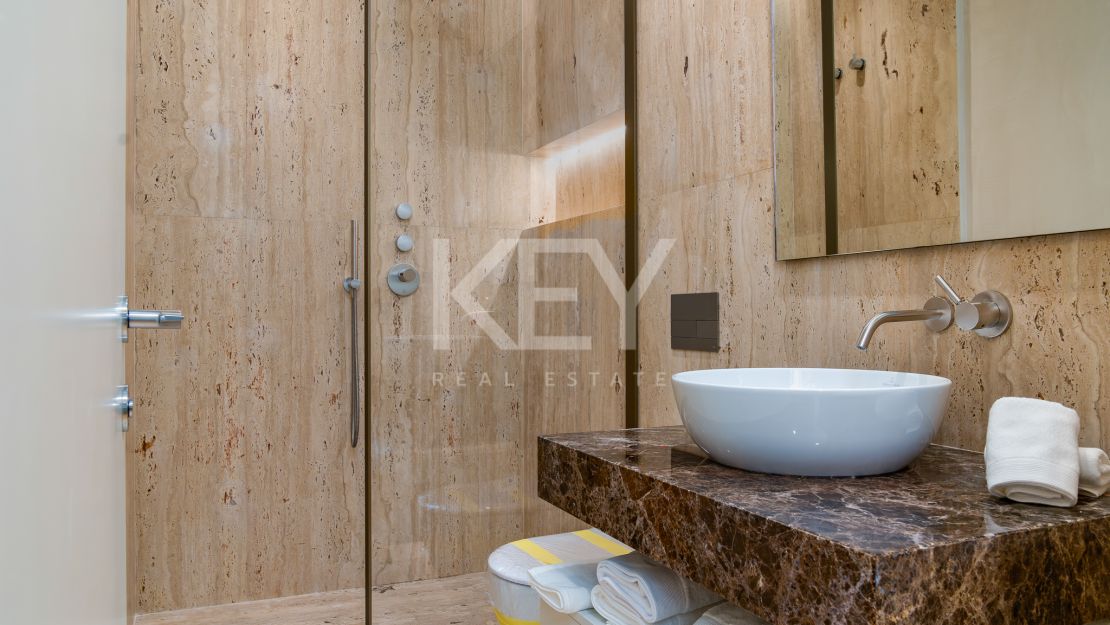 Luxurious ground-floor apartment in Epic Marbella by Fendi, Marbella Golden Mile