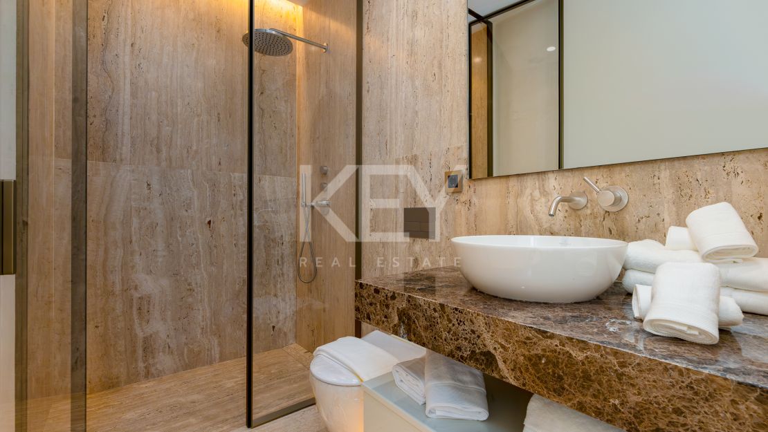 Luxurious ground-floor apartment in Epic Marbella by Fendi, Marbella Golden Mile