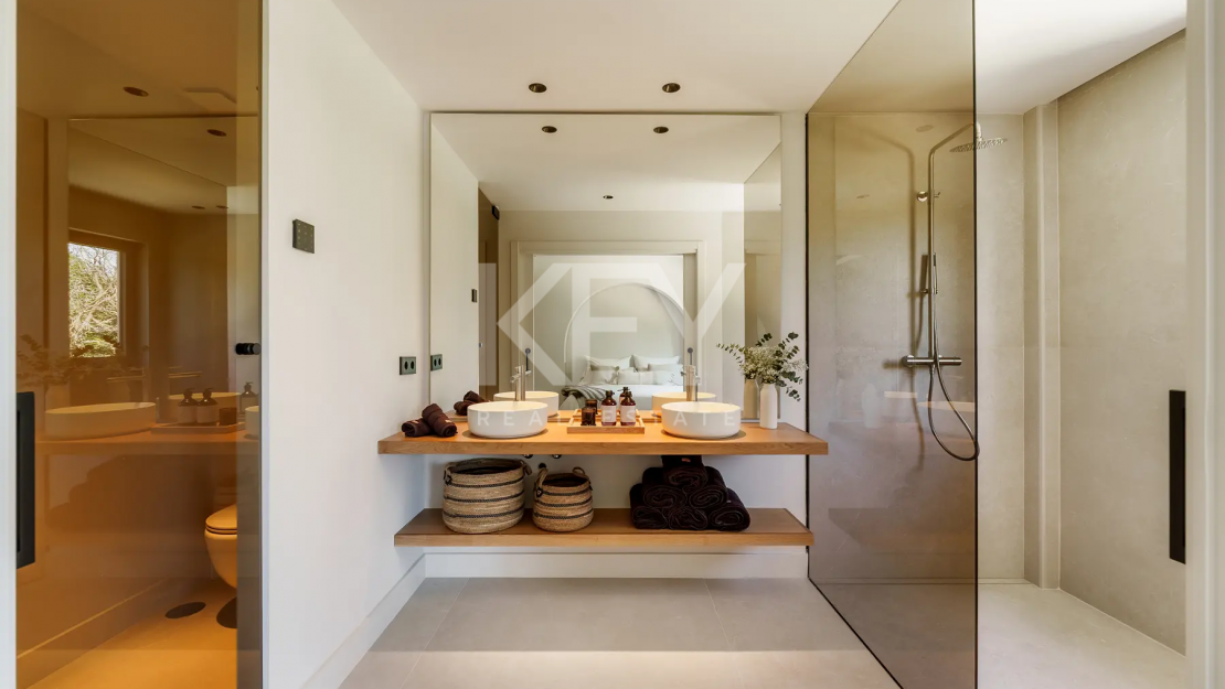 Una fusión única de elegancia escandinava y japonesa en Cortijo Blanco, San Pedro de Alcántara