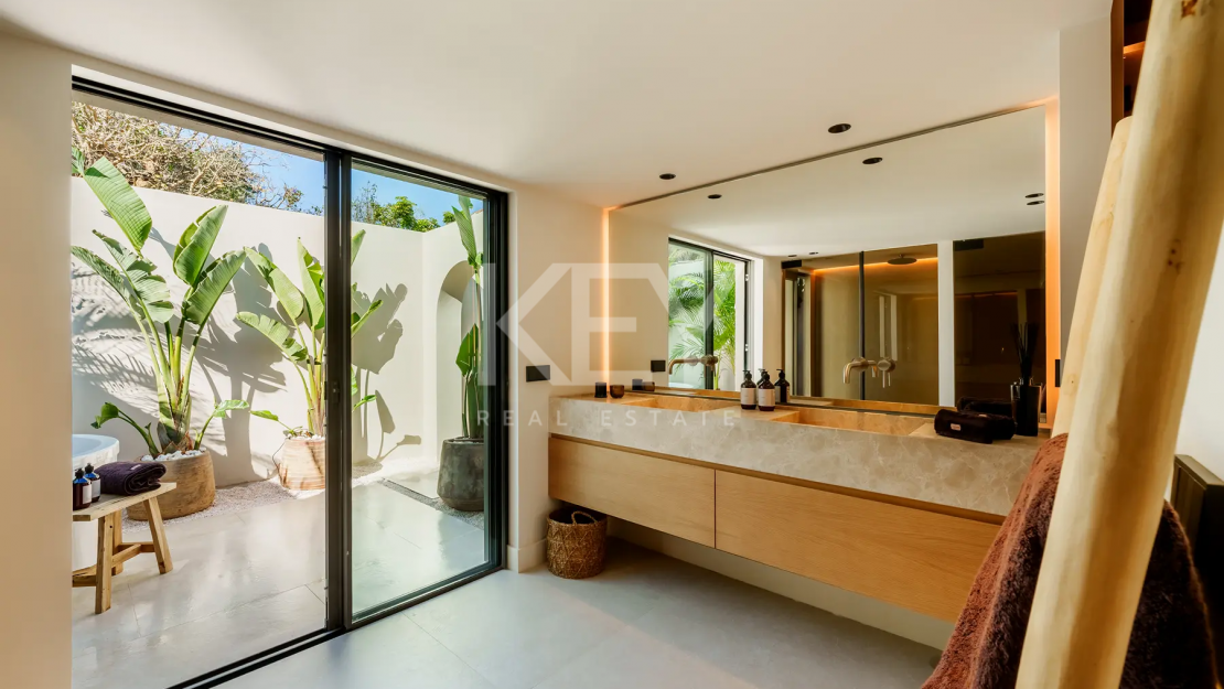 Una fusión única de elegancia escandinava y japonesa en Cortijo Blanco, San Pedro de Alcántara