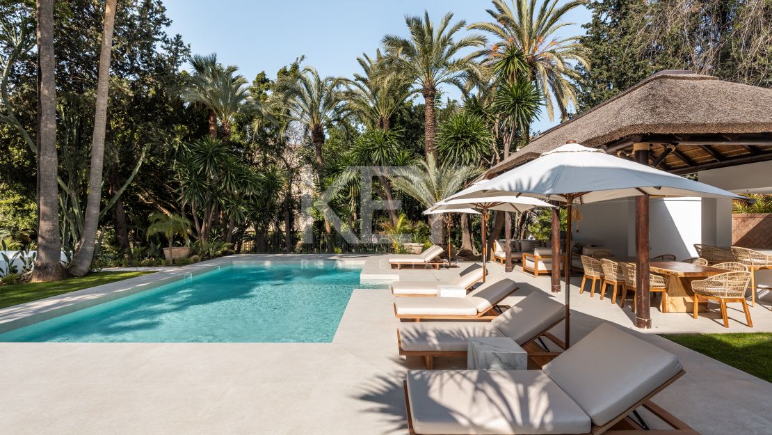 Роскошная вилла с современным изяществом и традиционным шармом в Лас-Брисас, Нуэва Андалусия