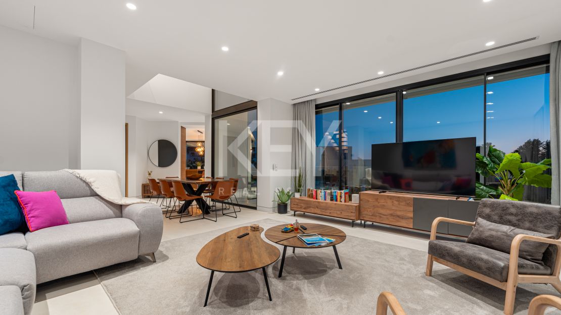 Elegante villa contemporánea: un oasis privado de lujo en Mirador del Paraíso, Benahavís