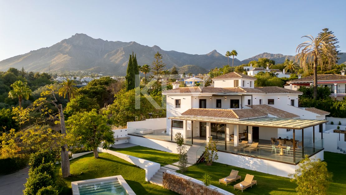 Exquisite newly rebuilt Villa with private Spa & panoramic lift in Marbella’s Golden Mile