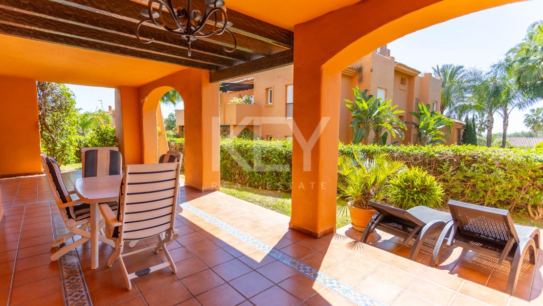 Elegant garden apartment in Sierra Blanca