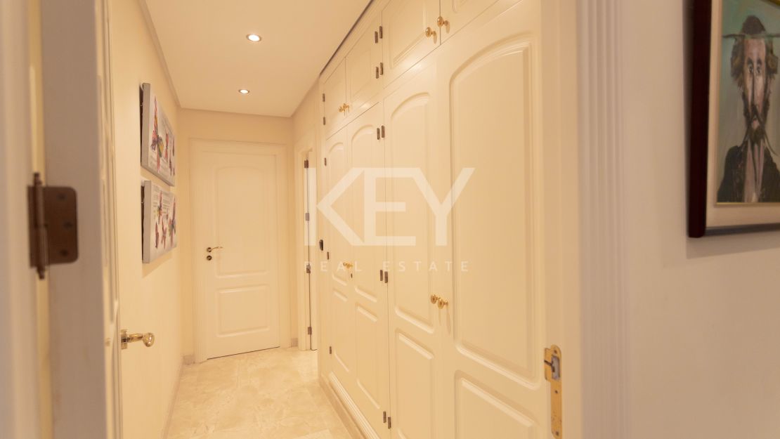 Elegant garden apartment in Sierra Blanca