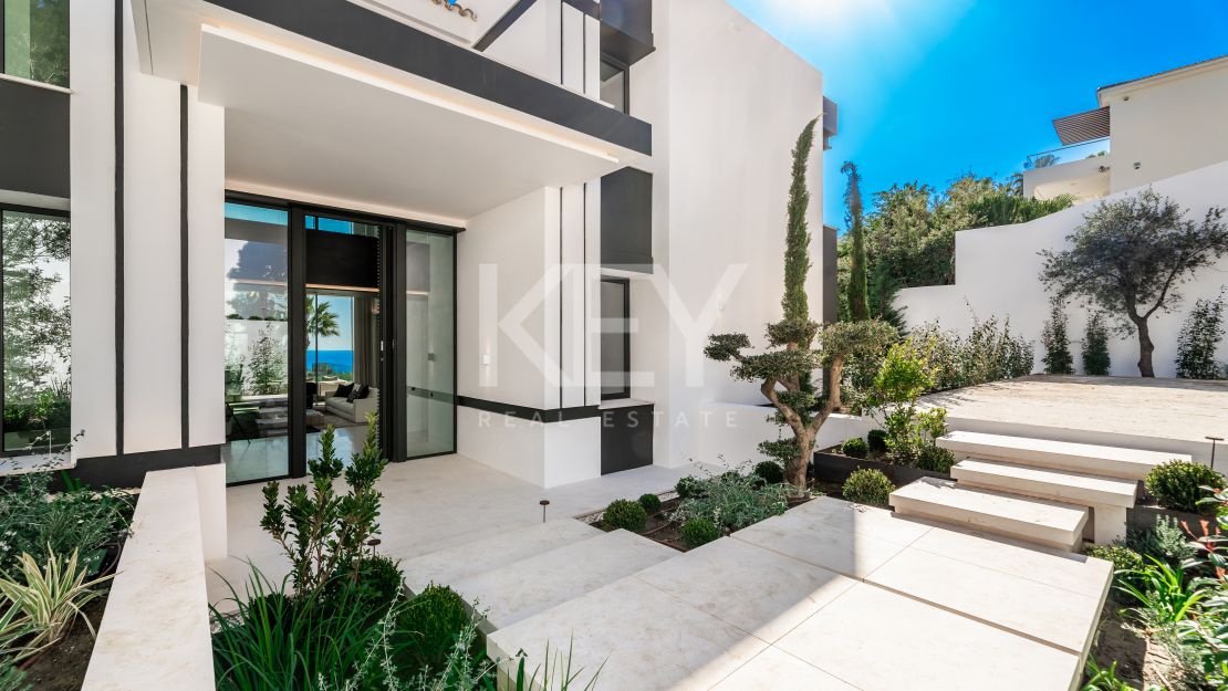 Villa contemporánea con vistas al mar en Cascada de Camoján