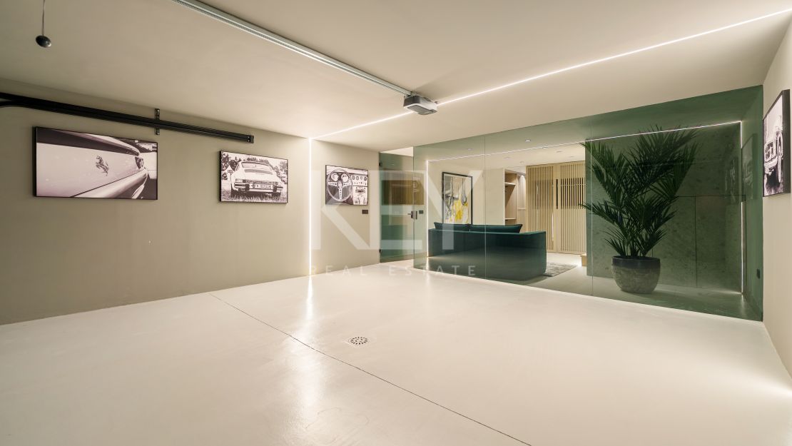 Contemporary townhouse on Marbella’s Golden Mile