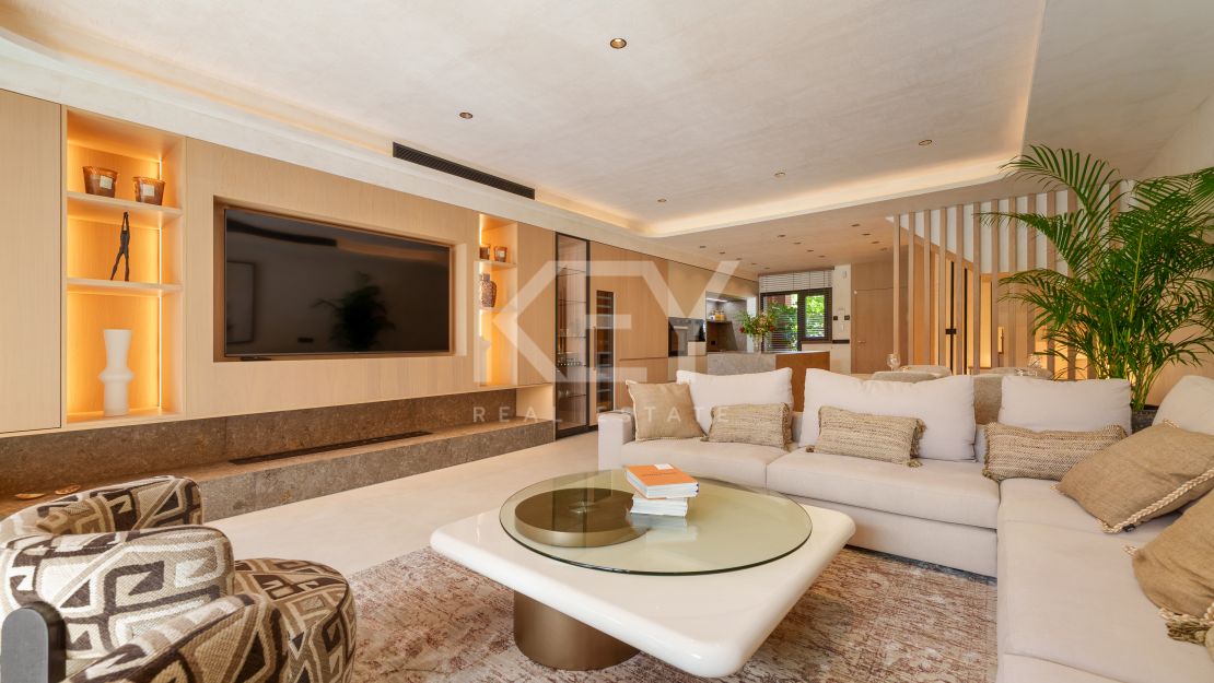 Contemporary townhouse on Marbella’s Golden Mile