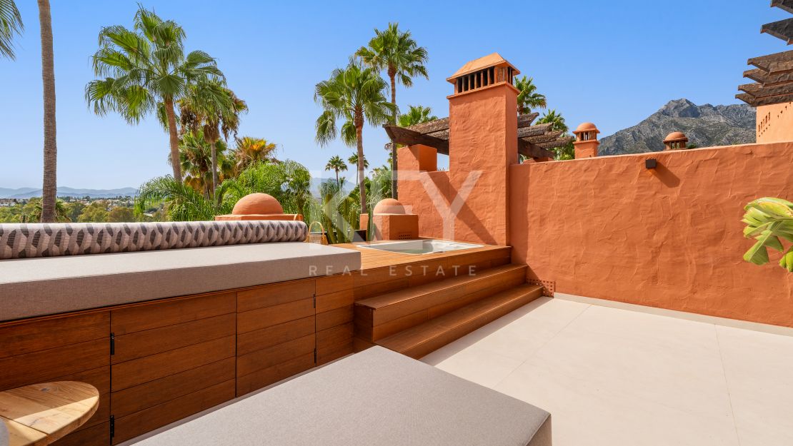 Contemporary townhouse on Marbella’s Golden Mile