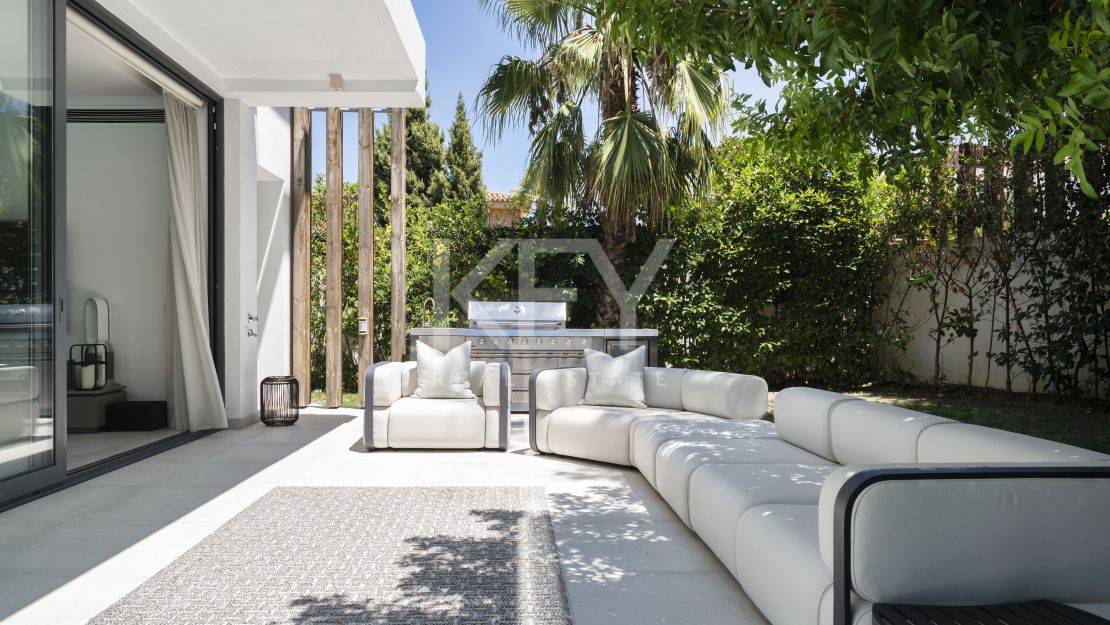 Современная вилла в Ла Арболеда, Эстепона Восток