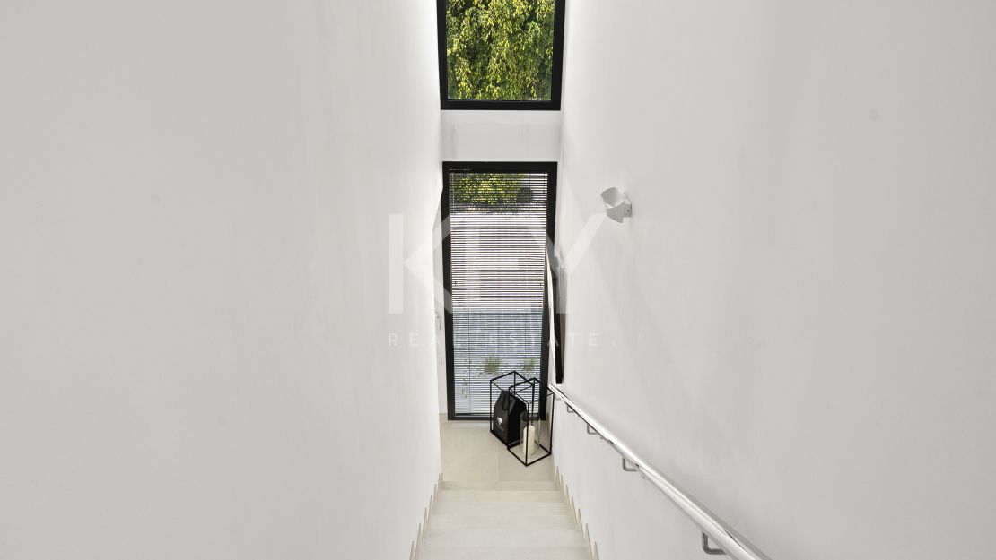 Современная вилла в Ла Арболеда, Эстепона Восток