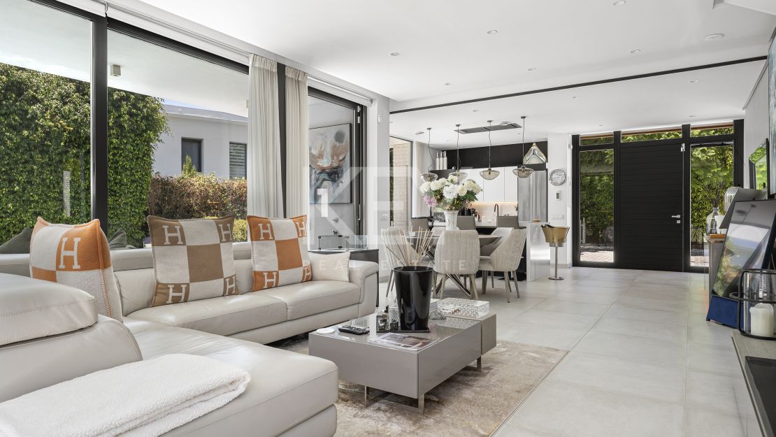 Современная вилла в Ла Арболеда, Эстепона Восток