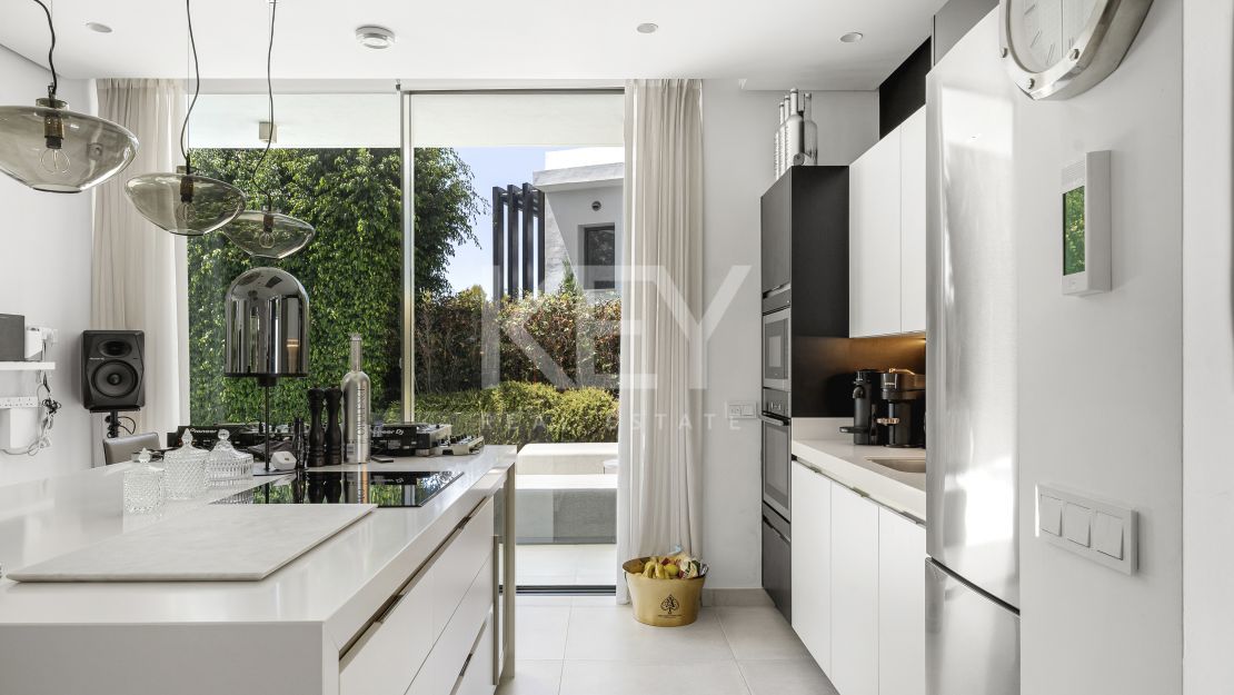 Современная вилла в Ла Арболеда, Эстепона Восток