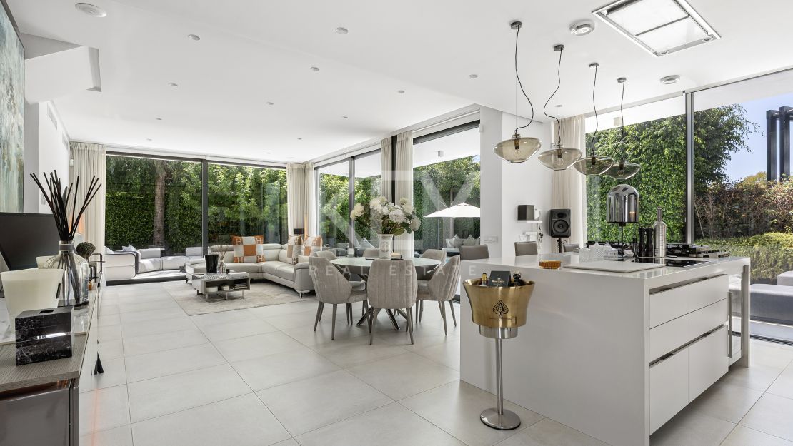 Современная вилла в Ла Арболеда, Эстепона Восток