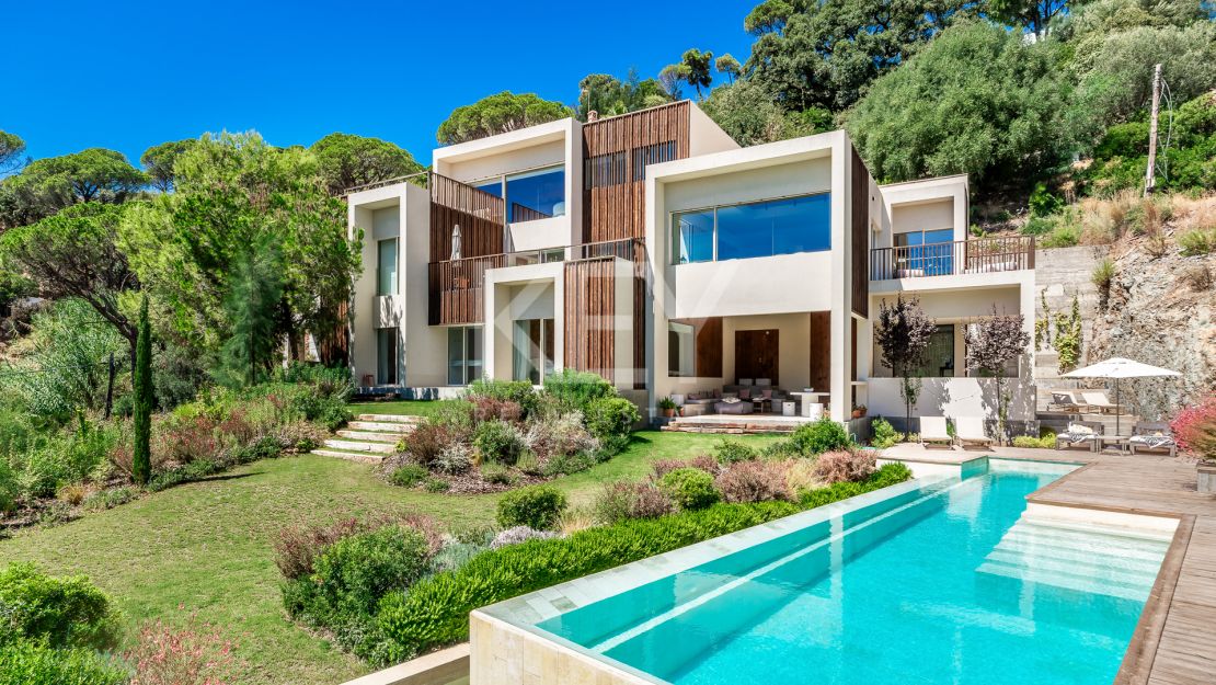 Sustainable luxury villa in El Madroñal, Benahavís