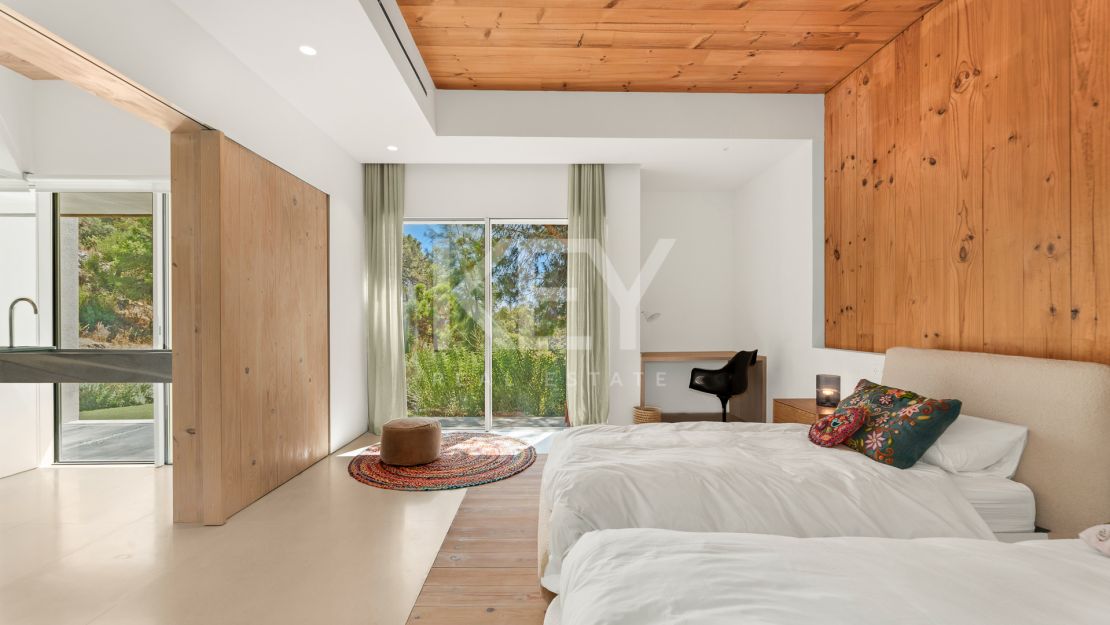 Экологичная роскошная вилла в Эль Мадроньяле, Бенахавис