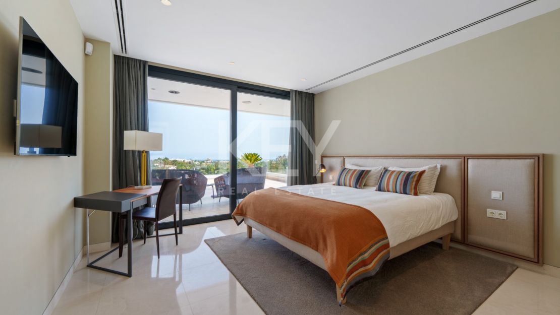 Современная вилла для гольфа в Nueva Andalucía