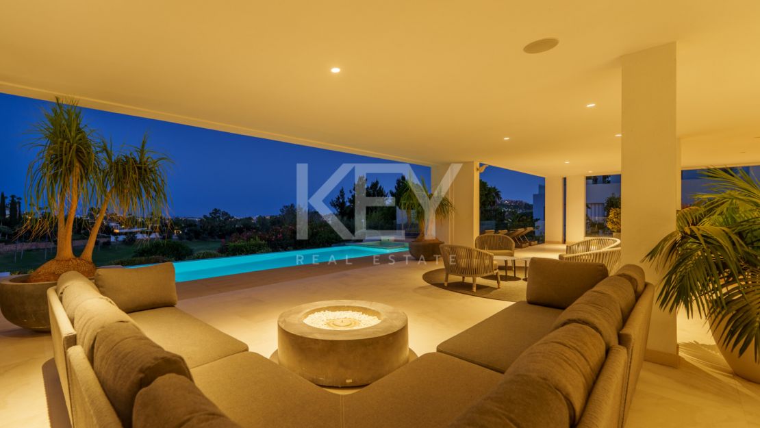 Современная вилла для гольфа в Nueva Andalucía