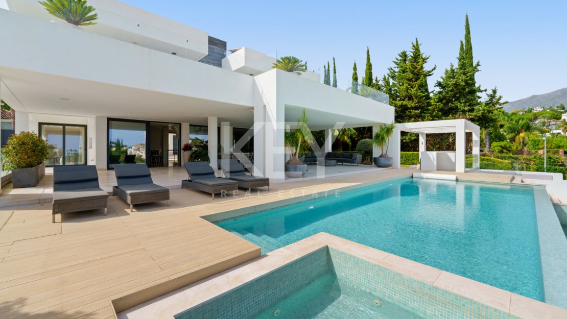 Современная вилла для гольфа в Nueva Andalucía