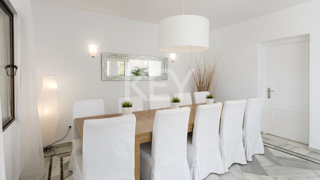 Encantadora villa cerca de campos de golf en Nueva Andalucía