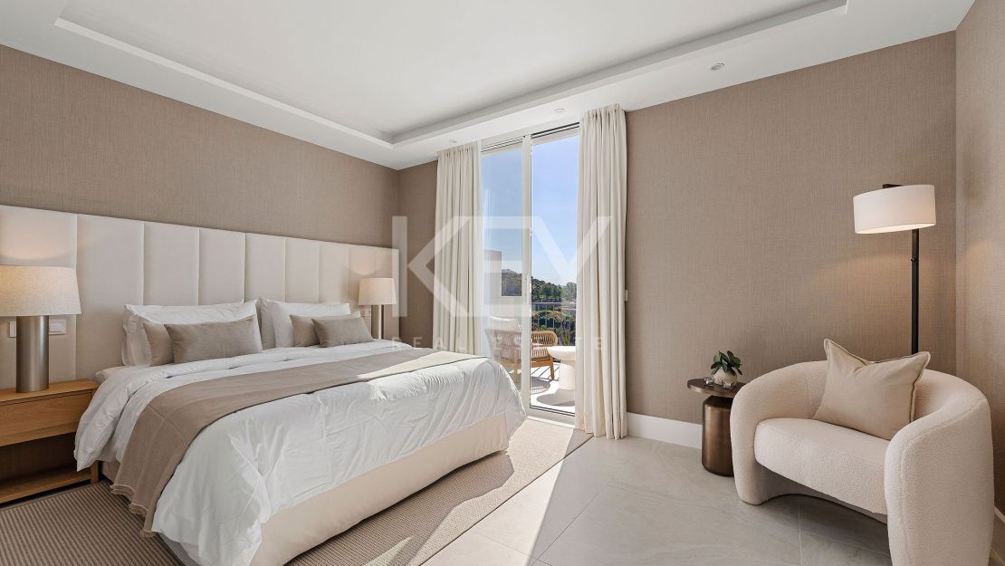 Полностью отреставрированный таунхаус с панорамными видами в Ла Кинта