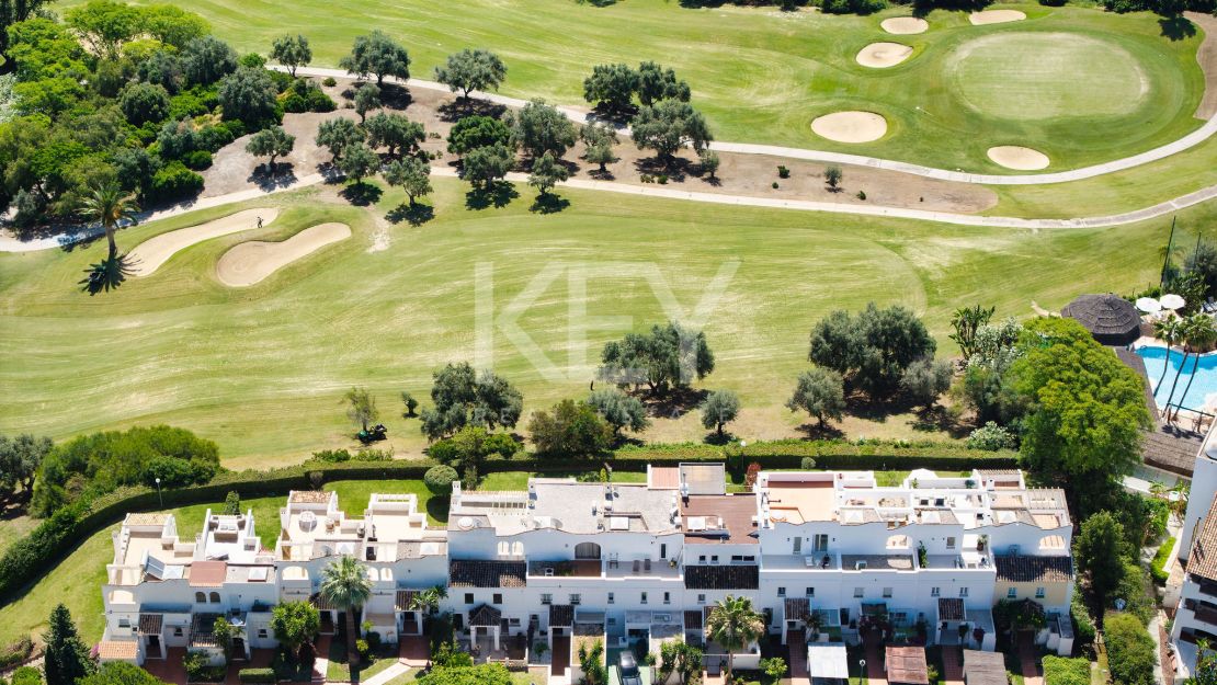 Полностью отреставрированный таунхаус с панорамными видами в Ла Кинта