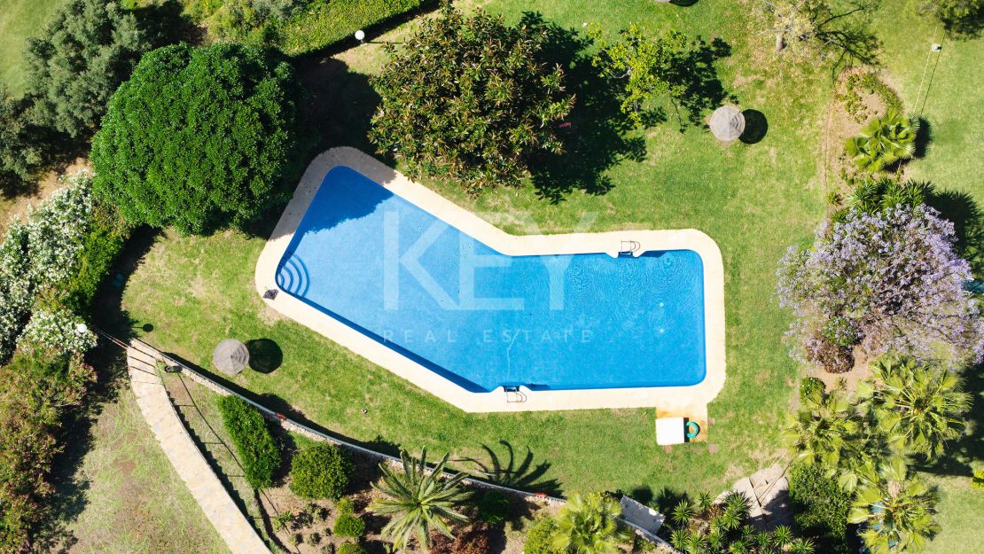 Полностью отреставрированный таунхаус с панорамными видами в Ла Кинта