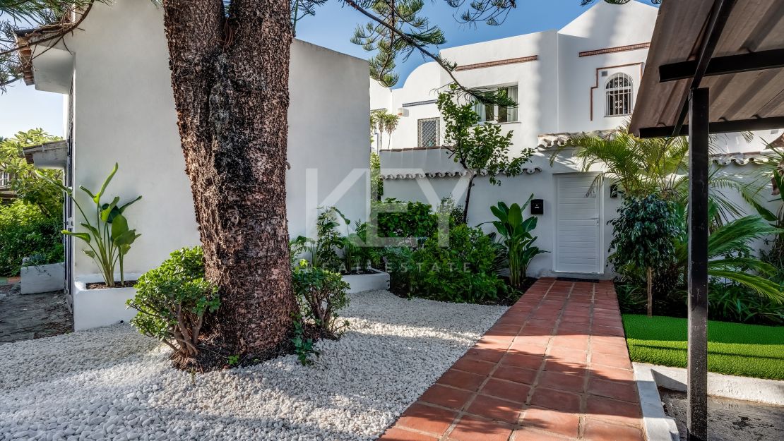 Beautifully renovated townhouse in Nueva Andalucía