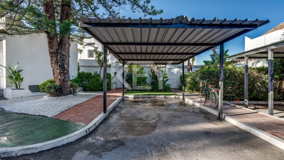 Beautifully renovated townhouse in Nueva Andalucía