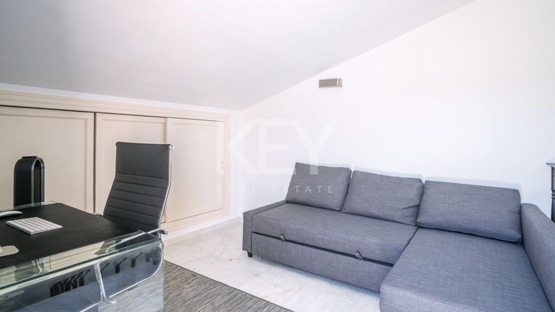 Роскошная полуотдельная вилла с видом на море в Meisho Hills