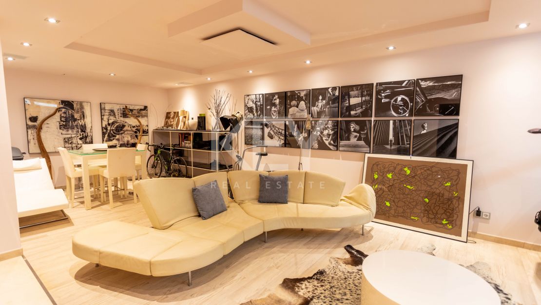 Роскошная полуотдельная вилла с видом на море в Meisho Hills