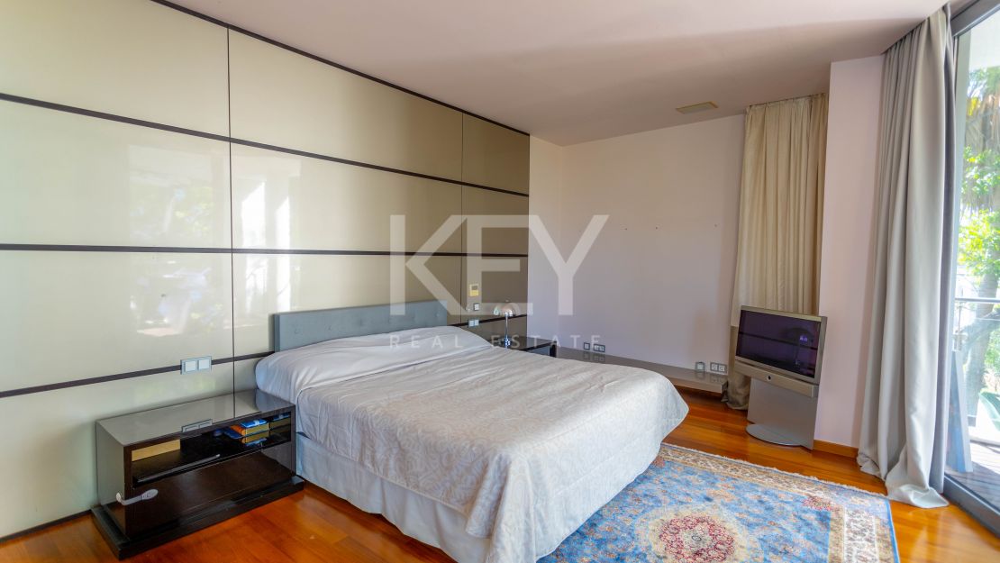 Роскошная полуотдельная вилла с видом на море в Meisho Hills